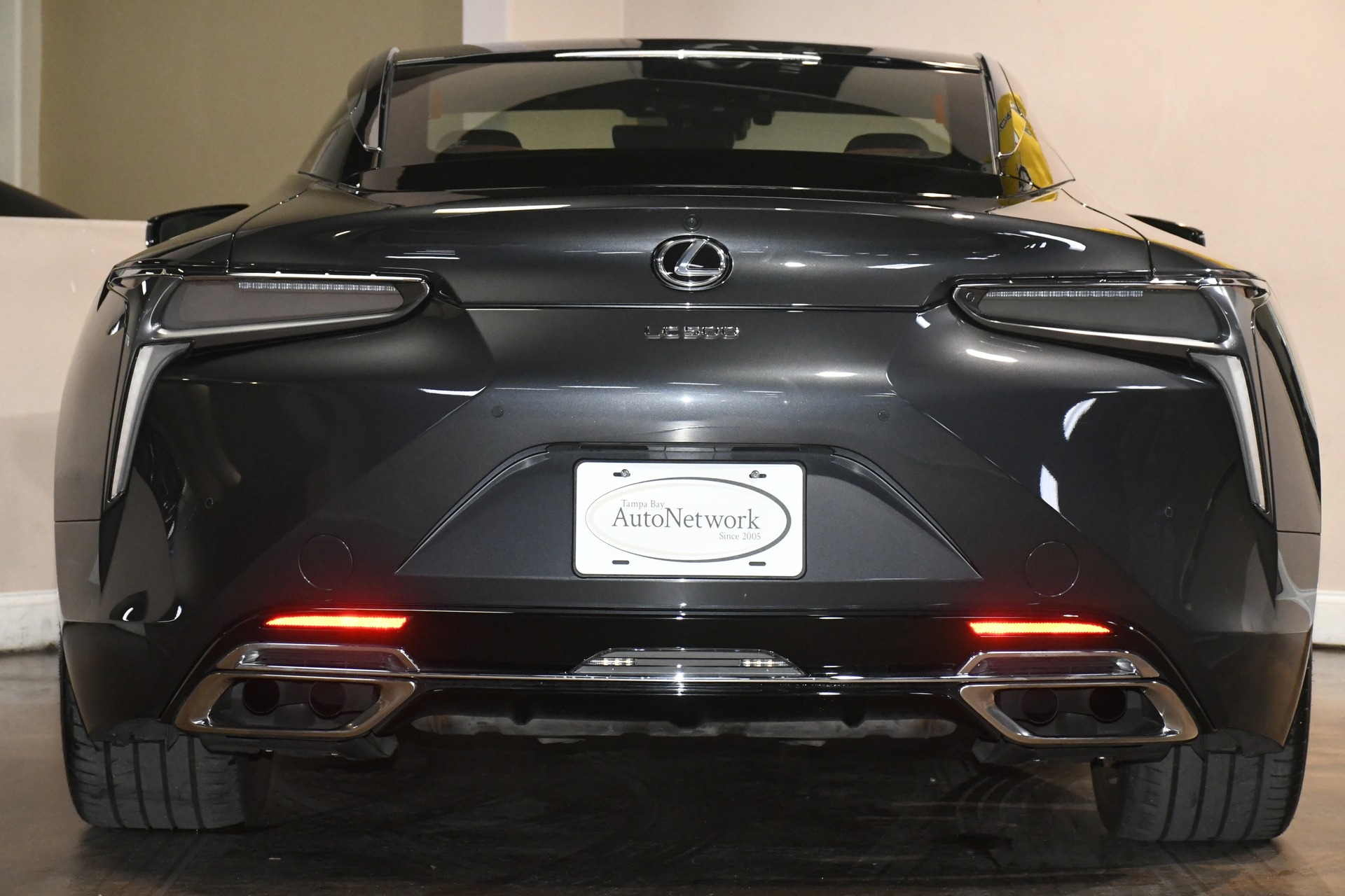 2018 Lexus LC 500 photo 2