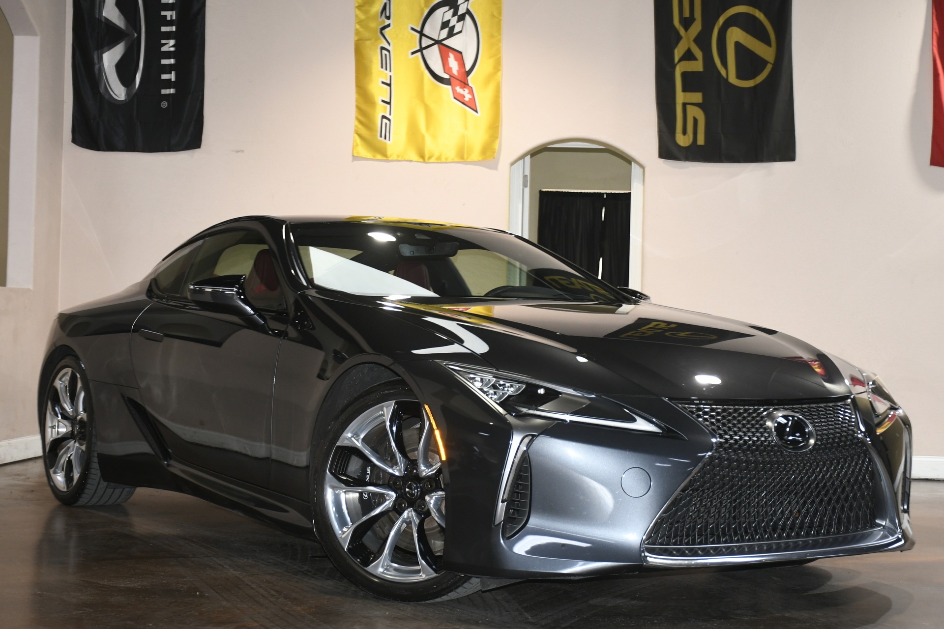 2018 Lexus LC 500 photo 3