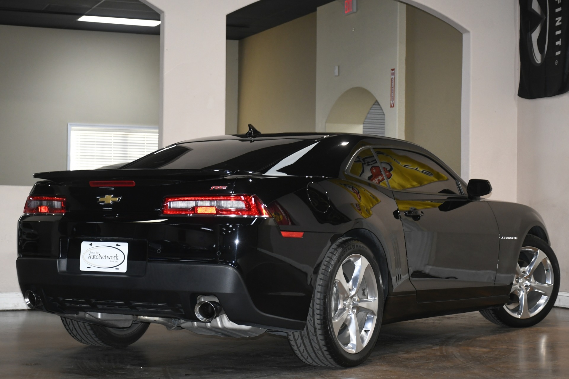2015 Chevrolet Camaro 2LT photo 4