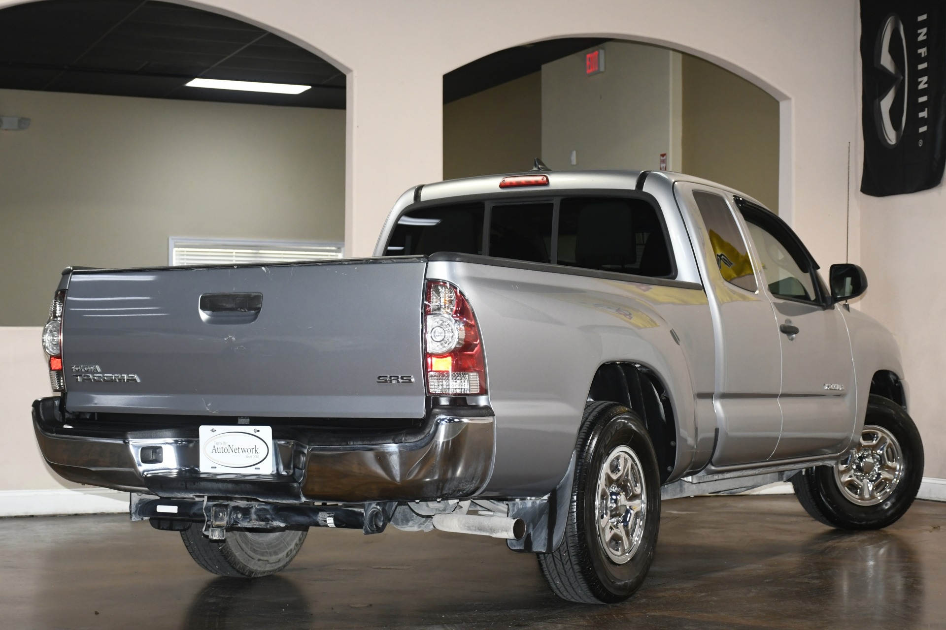 2015 Toyota Tacoma SR5 photo 4
