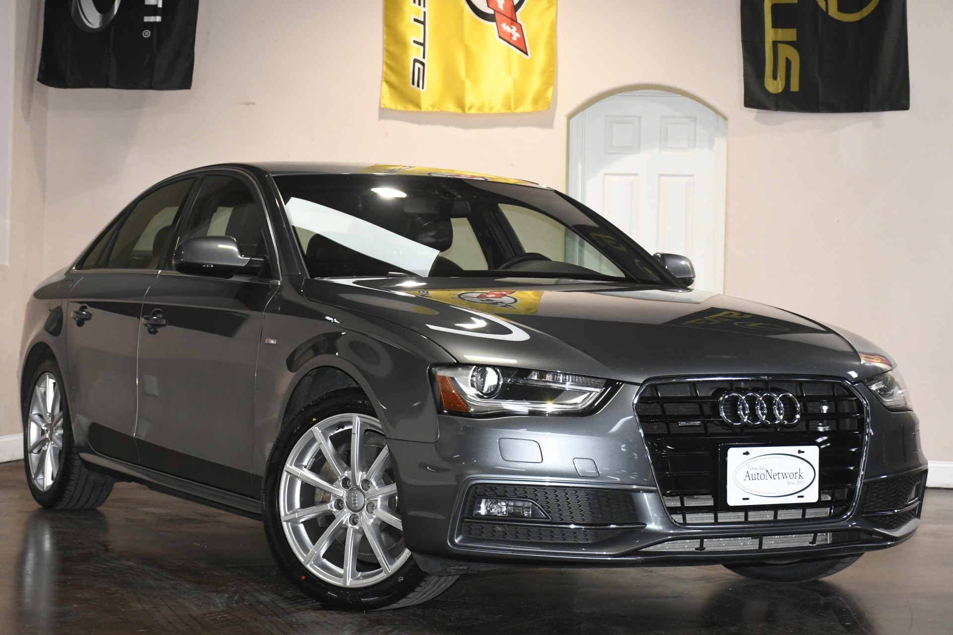 2016 Audi A4 2.0T Quattro Premium photo 3