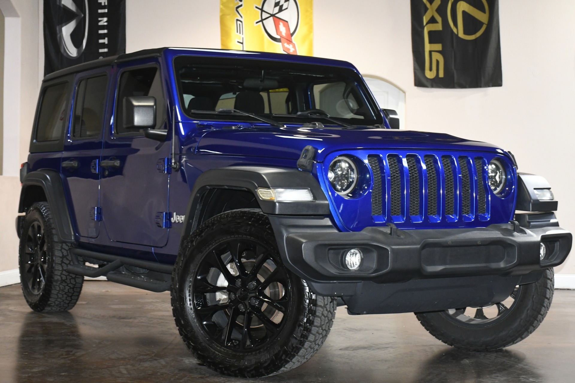 2018 Jeep Wrangler Unlimited Sport S photo 3