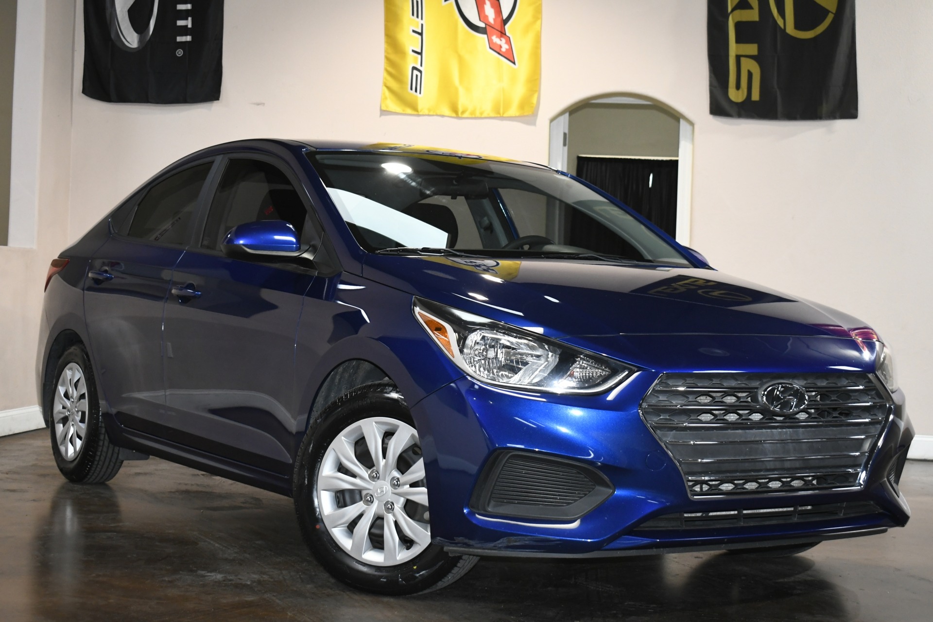 2019 Hyundai Accent SE photo 3