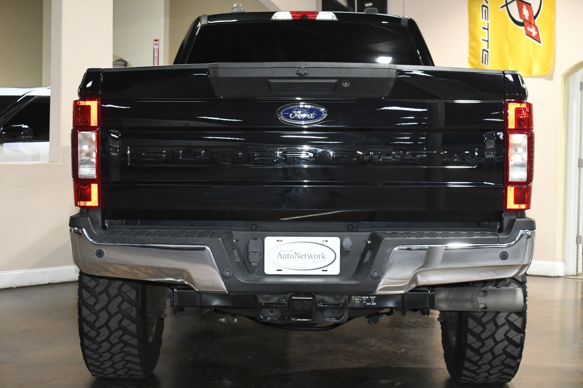 2020 Ford F-350 XLT photo 2