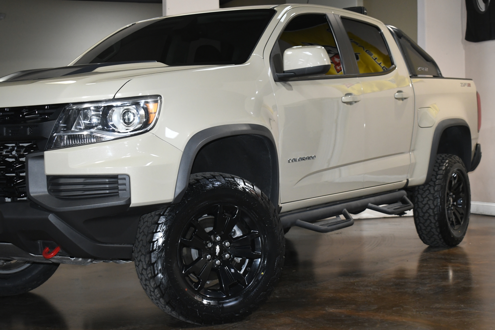 Colorado ZR2 Dusk Edition2